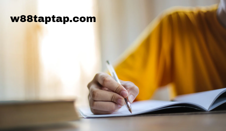 Tác Giả Minh Huy - Sáng Lập Và Chuyên Gia Phân Tích Đứng Sau W88 Taptap 4 Hành trình tác giả Minh Huy xây dựng thương hiệu W88 taptap