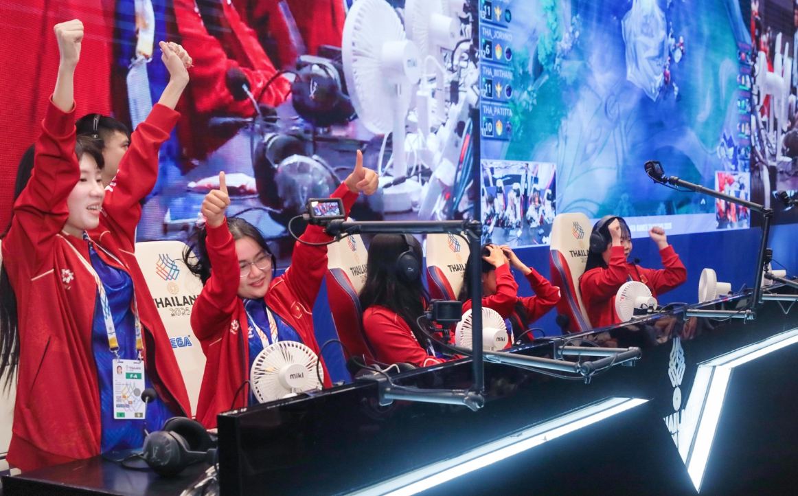 BRACKET SEA GAMES 33 - LIÊN QUÂN MOBILE ĐỒNG ĐỘI NỮ! 3 mot ngay thi dau tuyet voi lien quan mobile dong doi nu